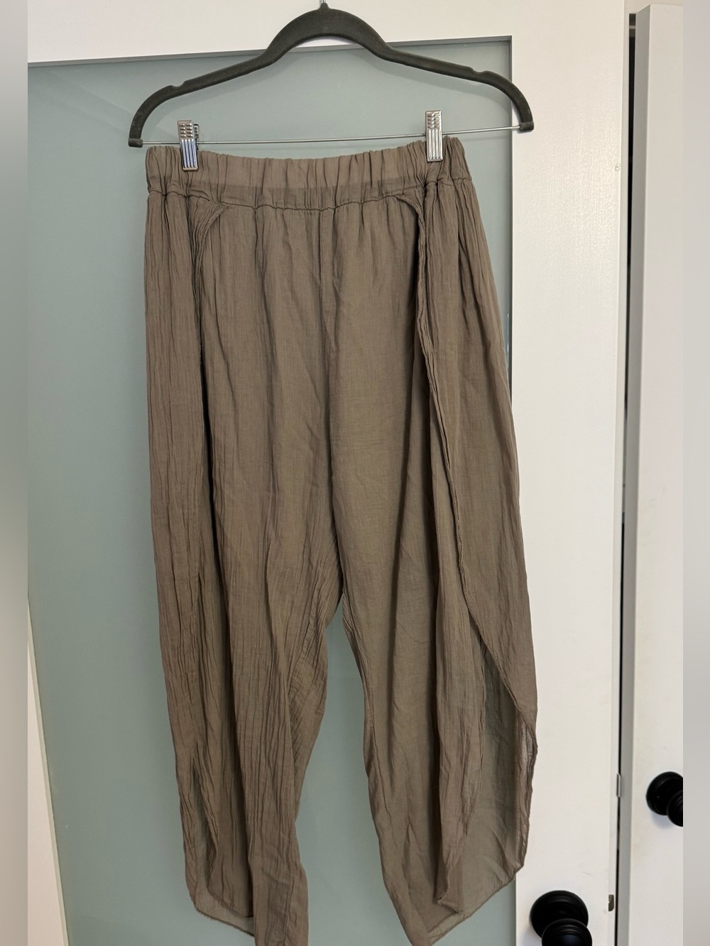 Relaxed Taupe Women’s Lightweight Casual Pants (from Greece)